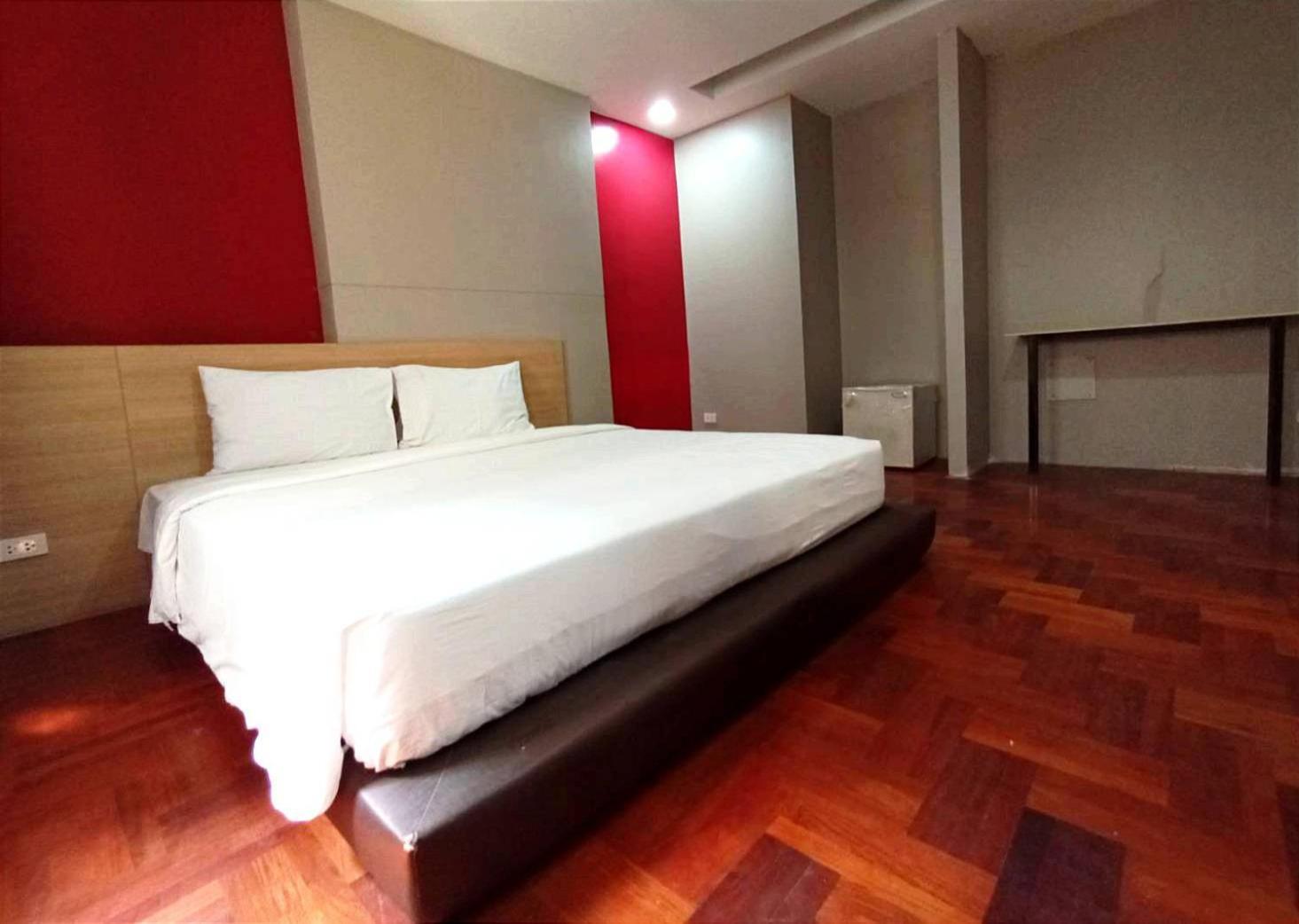 Go Inn Silom - Bts Saint Louis 曼谷 外观 照片
