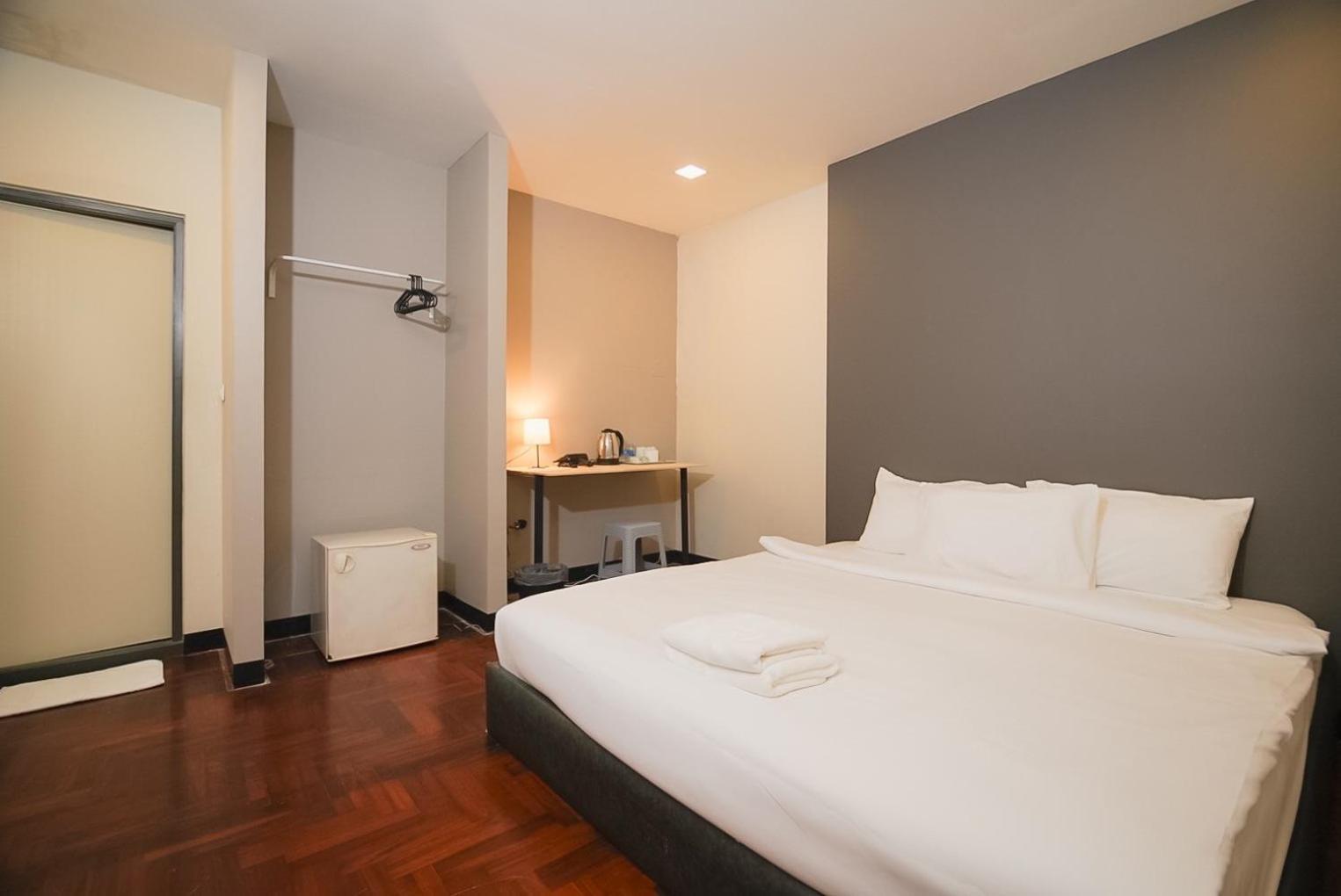Go Inn Silom - Bts Saint Louis 曼谷 外观 照片